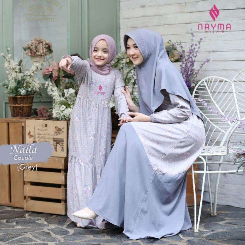 Naila Dress Couple mom and kids