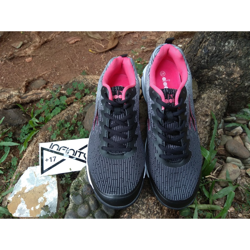 Diadora Original Dink Black/Pink - Sepatu Running Diadora Wanita/Women/Ladies