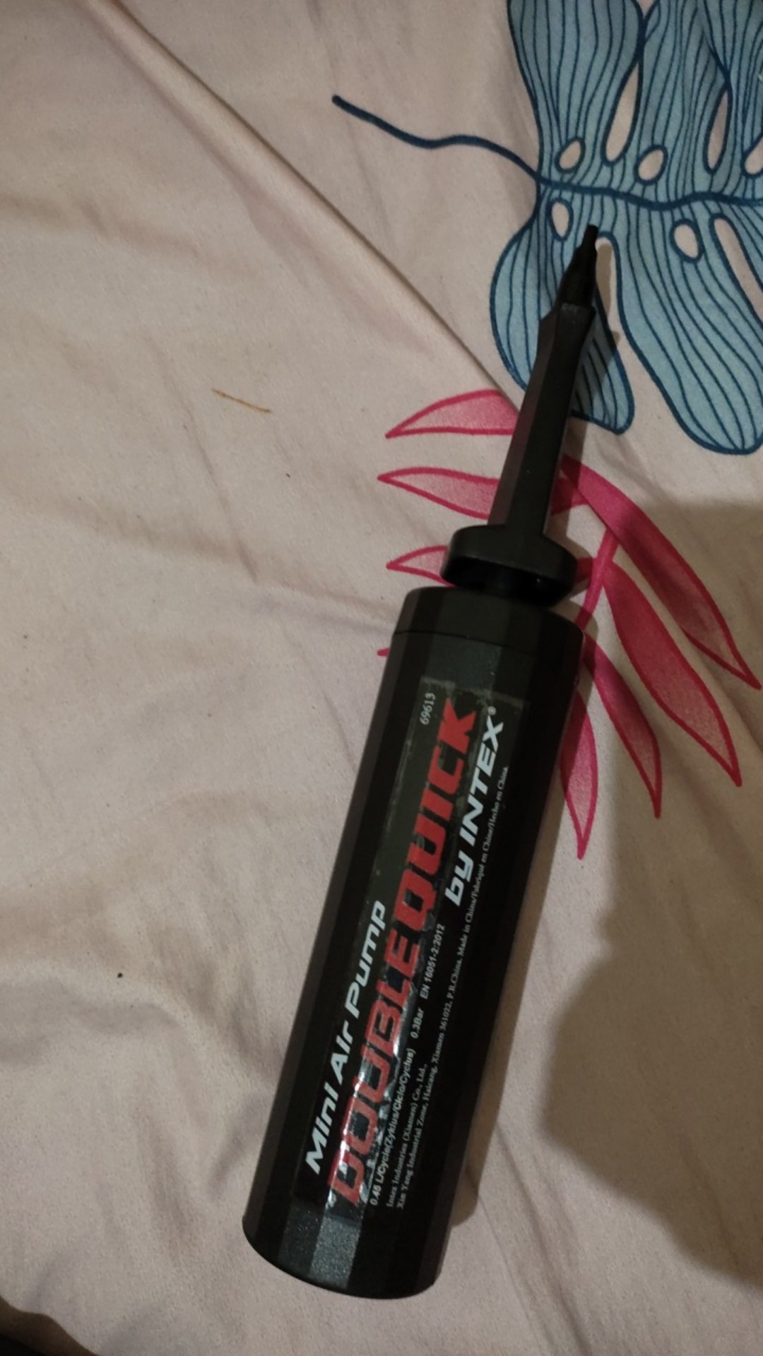 Intex Pompa Angin Tangan Mini Air Pump Untuk Ban Pelampung 69613