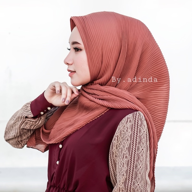 Square Plisket Segiempat Pleats Hijab Ceruty babydoll Bella