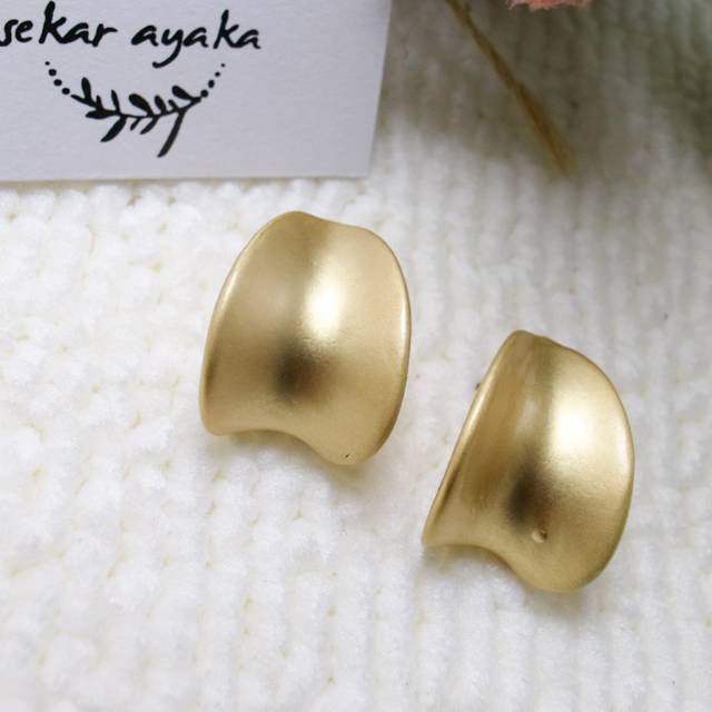 Anting Sekar giwang gold imitasi