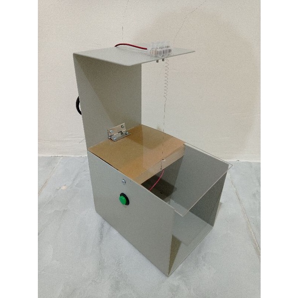 

MESIN POTONG KARET STEMPEL FLASH