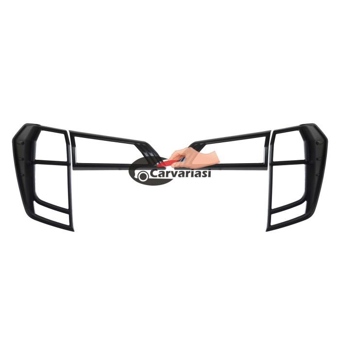 Garnish Lampu Belakang Calya Sigra