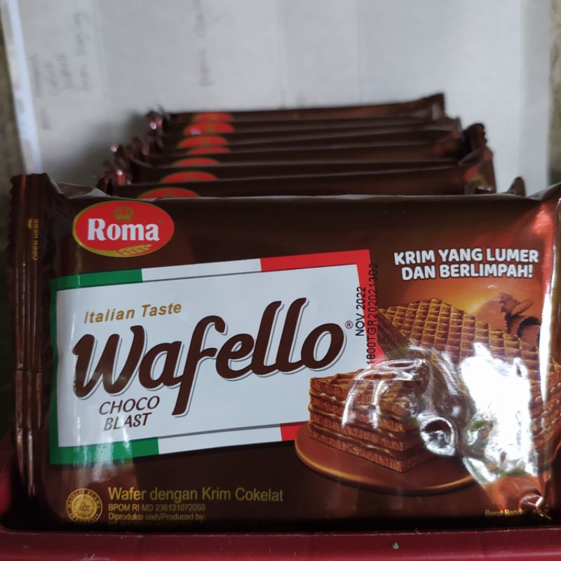 

Roma wafello choco blast Italian taste 1 pcs wafer dengan krim coklat