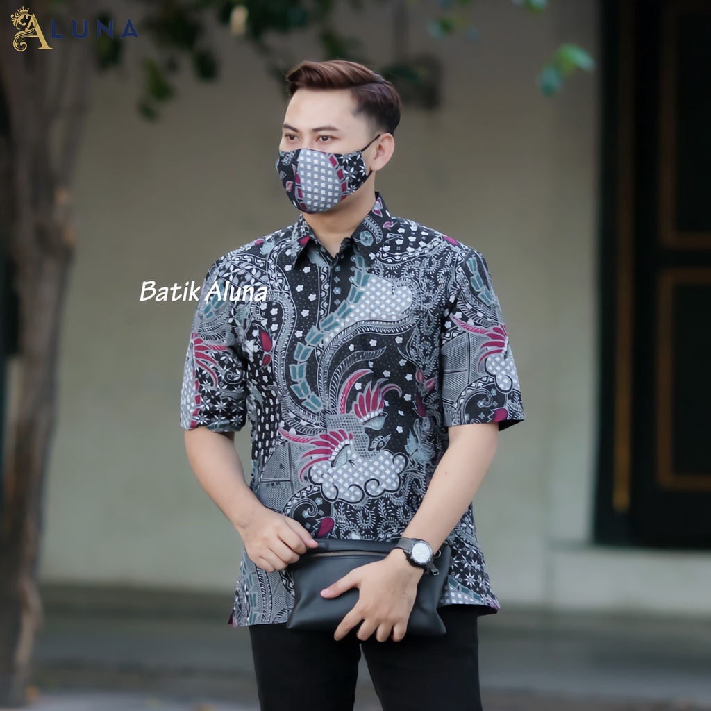 TERLARIS.!! BAJU BATIK PRIA LENGAN PENDEK KEMEJA BATIK PRIA KEREN MODERN BATIK COWOK KEKINIAN PD 021