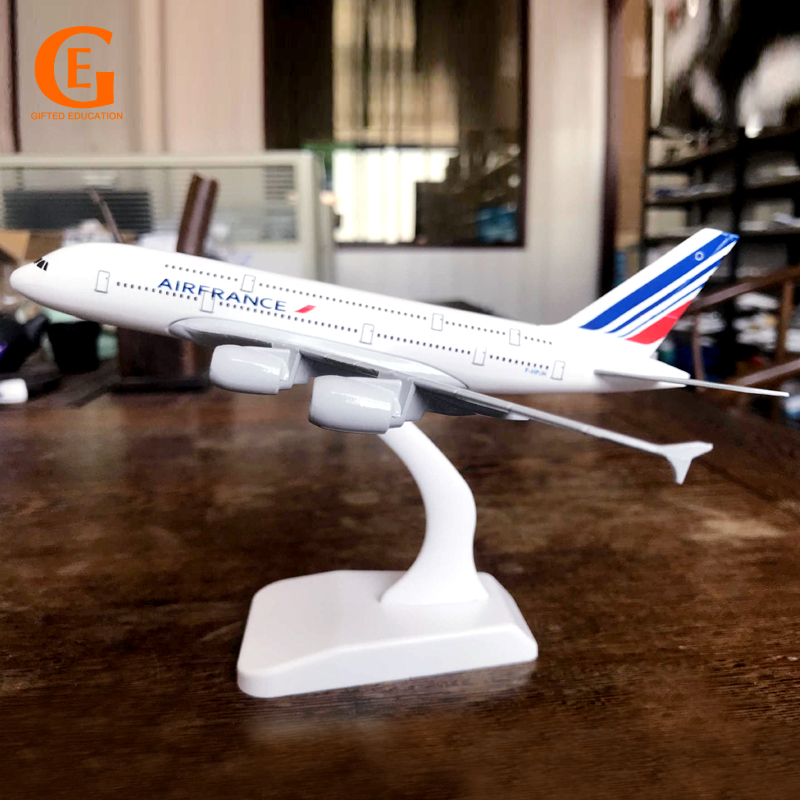 Air France A380 Model Pesawat Terbang Airbus 380 Bahan Alloy Diecast 20CM Dengan Display Stand