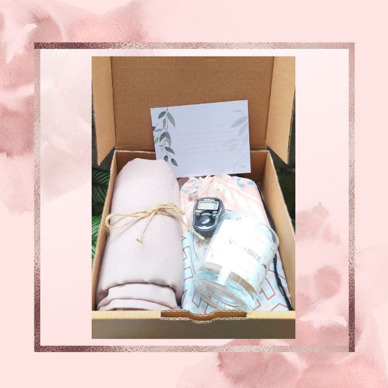 

AYARA GIFT BOX