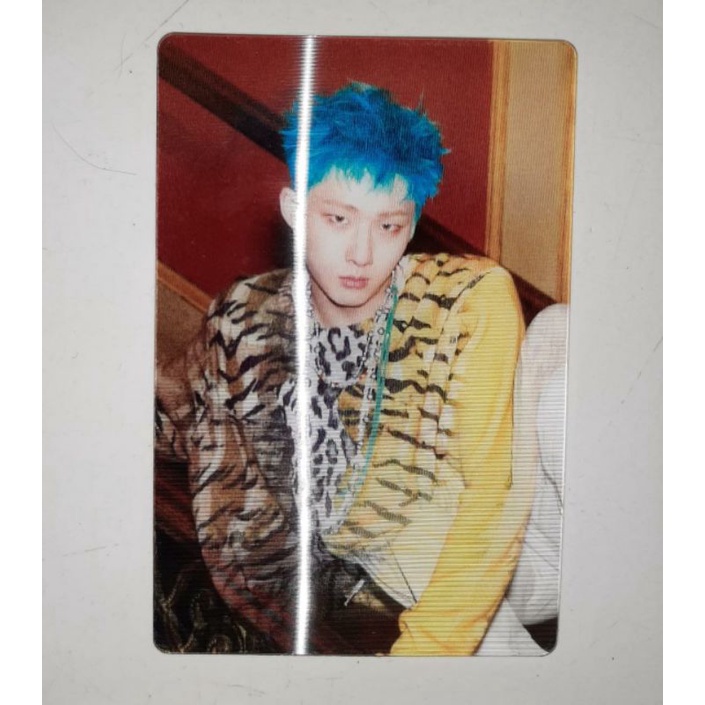 Jiung disharmony : find out Lenticular Photocard telekinesis