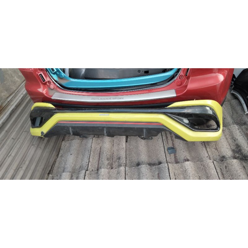 bodykit bemper belakang all new Yaris 2019 2020