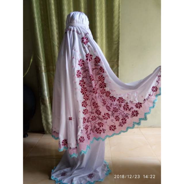 Mukena anak2 bordir punggung khas bukittinggi