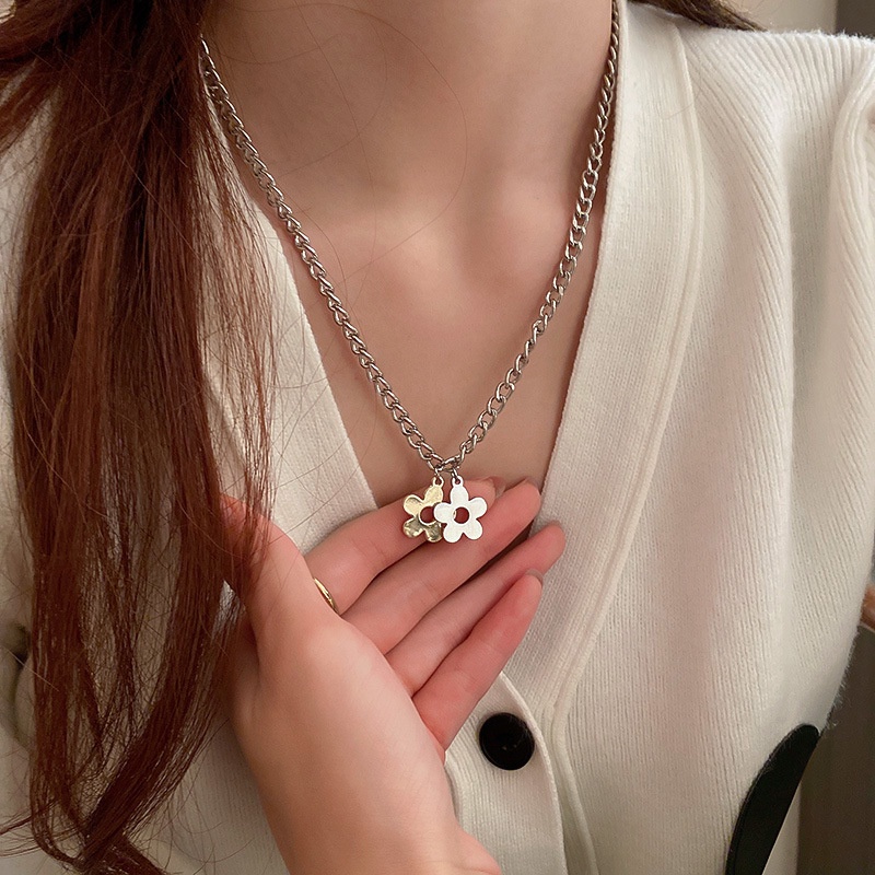 Heart Contrast Gold and Silver Flower Necklace Bracelet Korean Fashion Versatile Sweater Chain