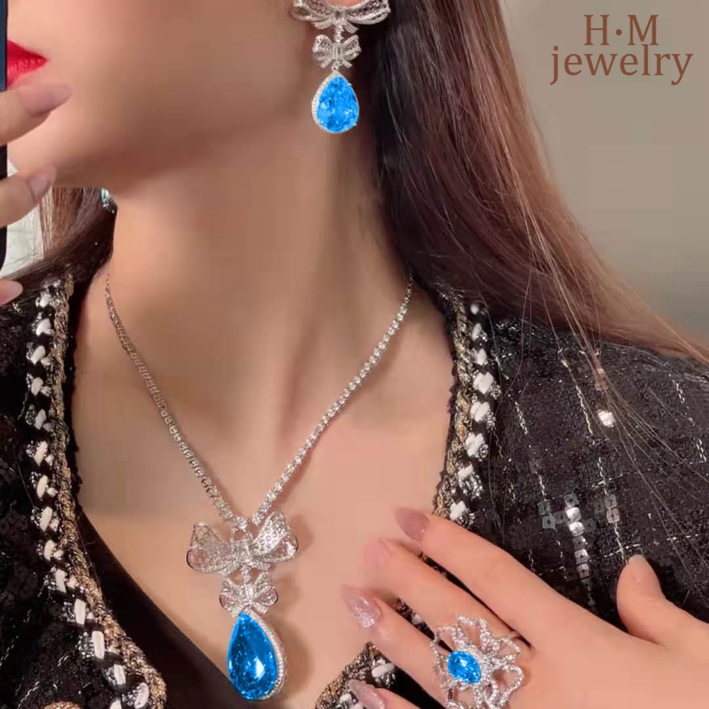 Set Kalung Anting Stud Cincin Desain Pita Aksen Berlian Topaz Biru