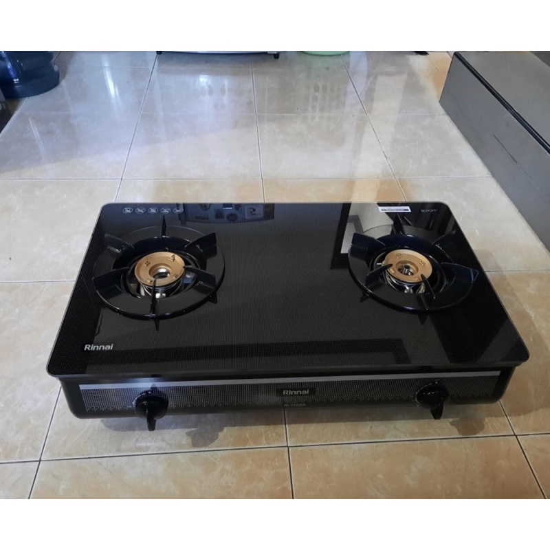 Jual Kompor Gas Rinnai 2 Tungku Kaca Ri 712ga B Black New Indonesia Shopee Indonesia