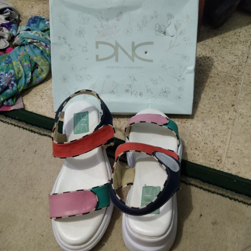 sandal DNC 1X pakai PL / preloved / second
