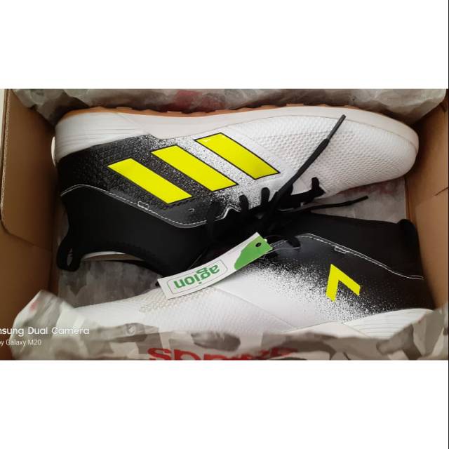 Sepatu futsal adidas ACE TANGO 17.3 IN