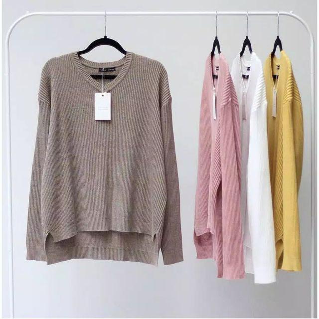 BOXY V-NECK VIONA/sweater rajut halus-Burgundi