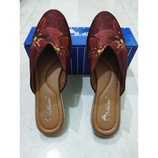 Sandal Selop Bustong Teplek Wanita Dr. Kevin size 37 38 39 40