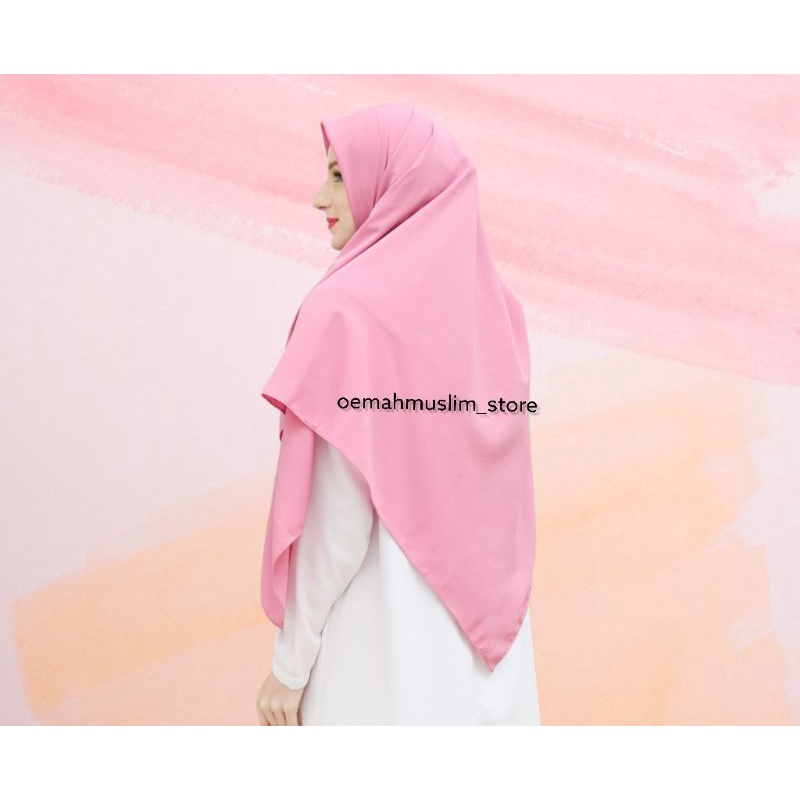 Jilbab/hijab segiempat wolfis 130x130/ square wolfis polos/ segi empat syar'i