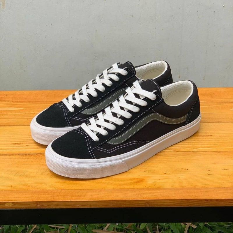 Vans Style 36 Vintage Sport -  Black Blanc de Blanc
