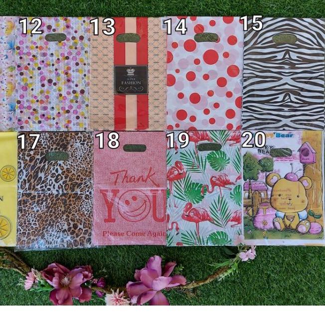 

✶ ♥️♥️25x35cm Kantong kresek plong motif olshop . kantong plastik plong motif 25x35 Kresek pond motif ✈