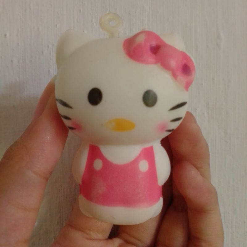 SQUISHY HELLO KITTY MINI