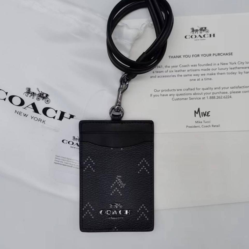 

Terbaik.. Baru!!! Coach Metal LOGO Lanyard ID Card Holder Name Tag Delapan Warna