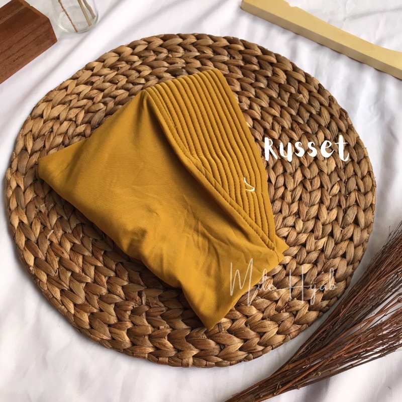 Bergo Hamidah Jilbab Jersey Menutup Dada Kerudung Olahraga Instan Premium-Russet