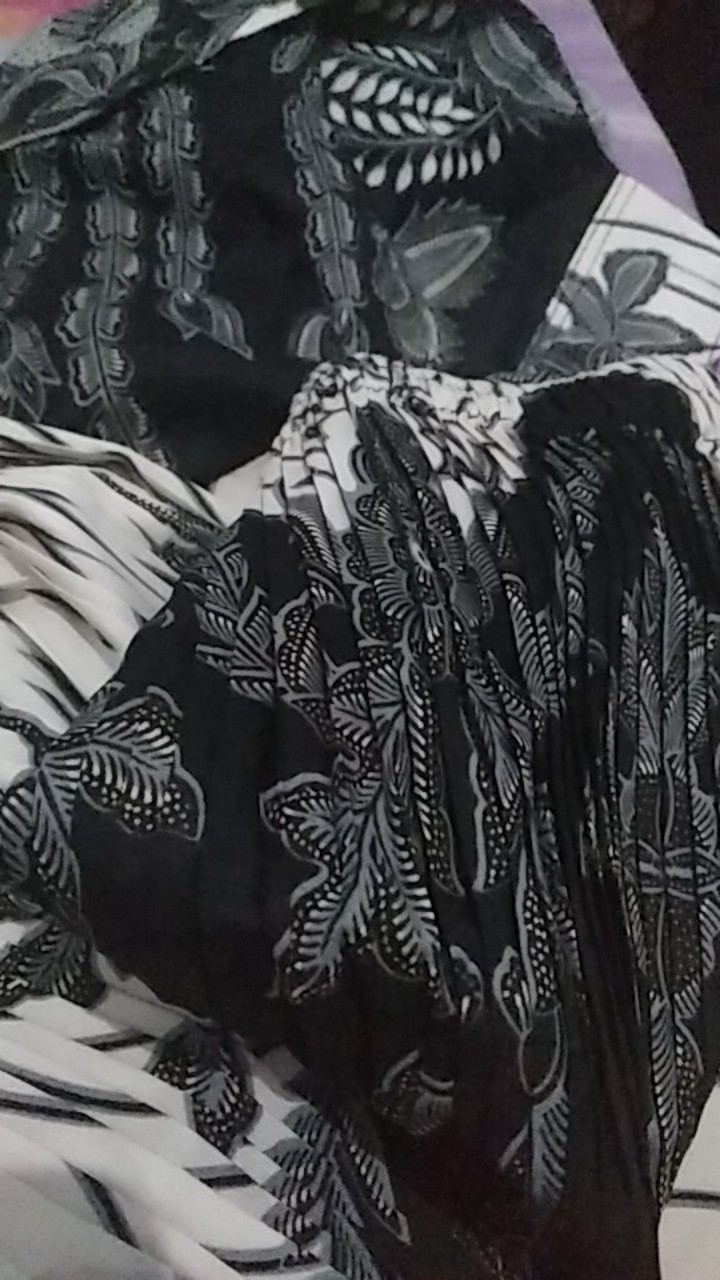 Batik Couple / Baju Batik Couple / Batik Set / Batik Lengan Panjang / Rok Set