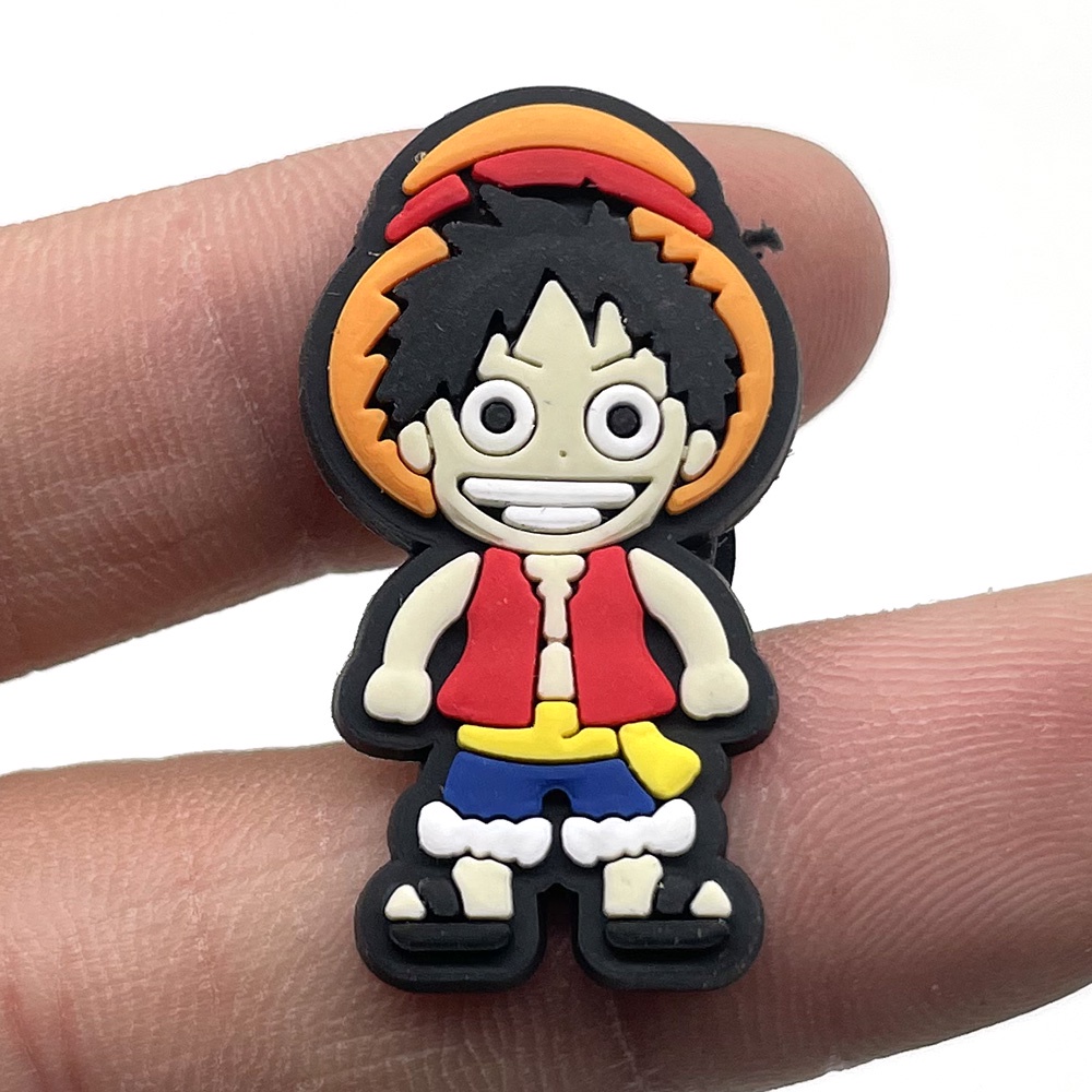 One Piece Luffy Jibbitz Crocs anime pin wanita charms sandal DIY  Aksesoris Bahan Untuk Dekorasi Sepatu Hadiah anak pria