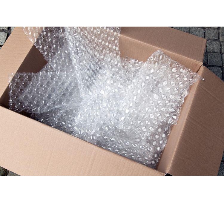

Bubble Wrap Untuk Pengiriman Botol / Jar