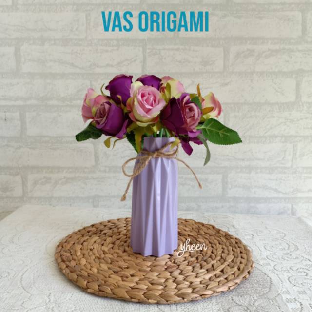 Vas Origami