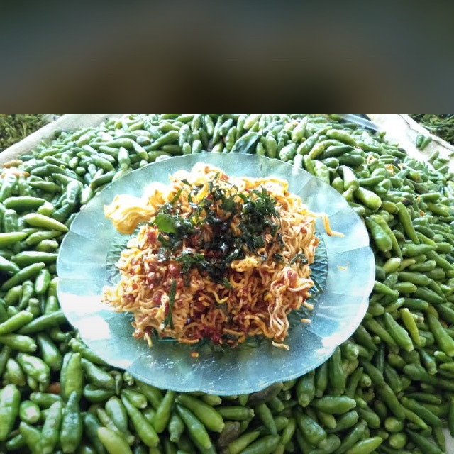 

Mie Kering Bumbu Kripca
