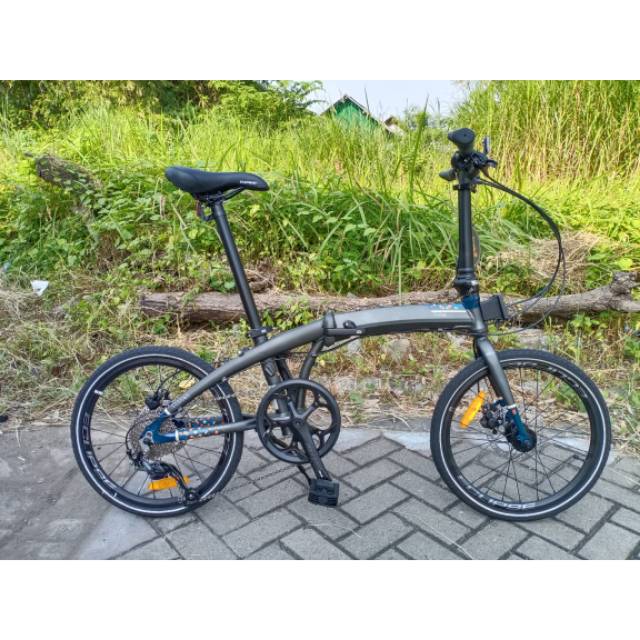 Sepeda lipat Element Ecosmo 9 Jamselinas