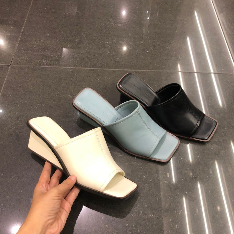 Sepatu Sandal Wanita Wedges Charles & Keith Original Store