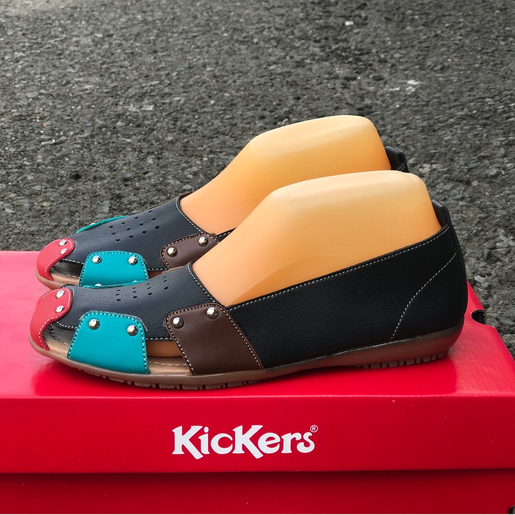 PROMO!!! Sepatu Slip On Wanita Kickers Cewek Terlaris