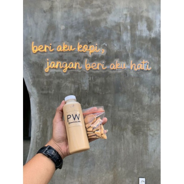 

Milk Nare 250ml with Regal