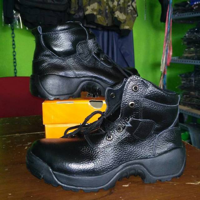 Sepatu Safety Handymen 932 Hitam