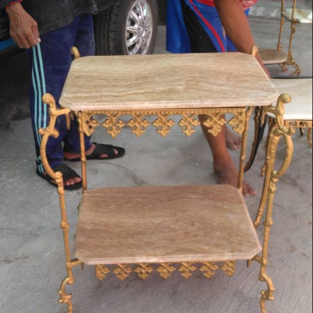 Meja TV bahan onyx Tulungagung