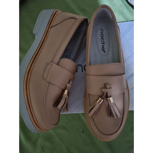 sepatu Noche