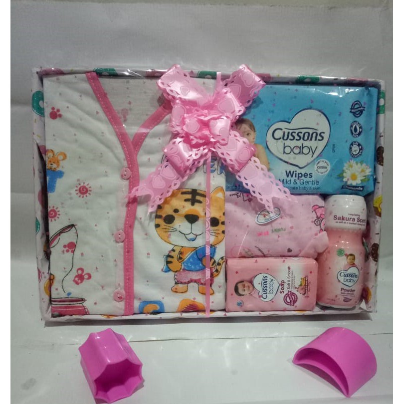 (Tisu Basah perempuan) Kado Lahiran / Paket Kado Bayi  / Baby Gift Box / Parcel Bayi / Hadiah Bayi