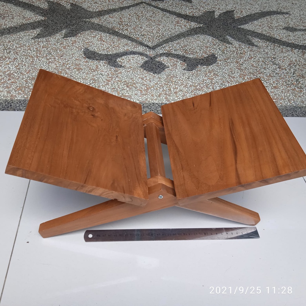 Dampar/ Rehal/ Rekal/ Meja Ngaji Lipat Kayu Mahoni/Tatakan/Tempat baca ALQURAN / IQRO