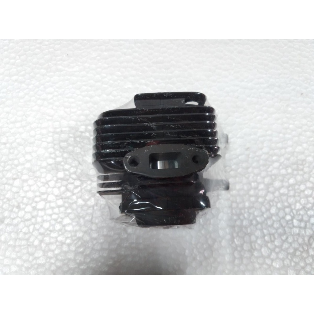 Cylinder Blok Assy untuk Mesin Potong Rumput Tanaka Tipe SUM 338 Pro Super