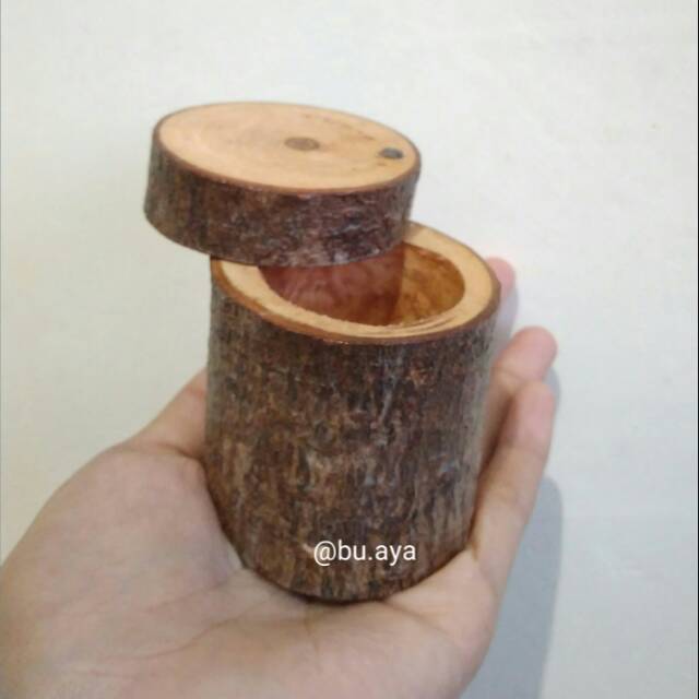 BC10 Tempat cincin kayu rustic Wood log