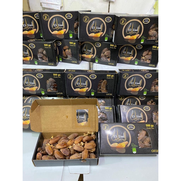 

kurma palm fruit 500gr / Kurma Tunisia tangkai KEMASAN DUS