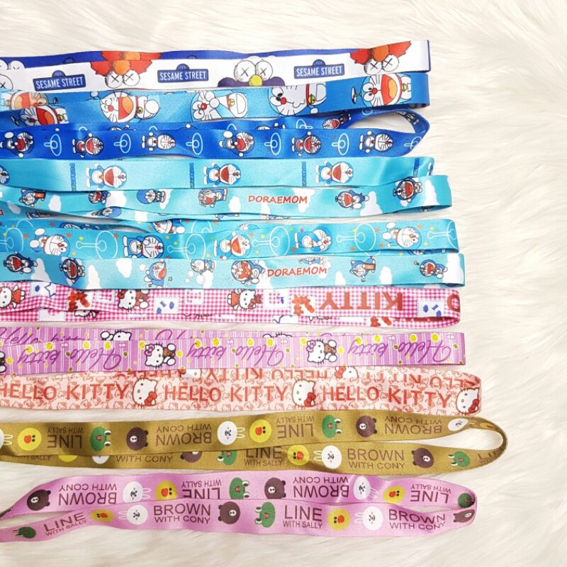 TERLARIS!! TALI/GANTUNGAN KARAKTER 7 MOTIF DORAEMON/HELLO KITTY/STITCH/BARE BEAR/HP/KARTU NAMA/KUNCI