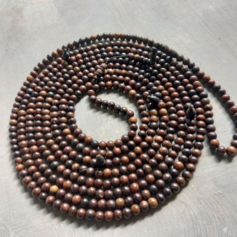 Tasbih gaharu isi 500 butir gaharu asli grade A tasbih gaharu asli tasbih gaharu wangi  gaharu super