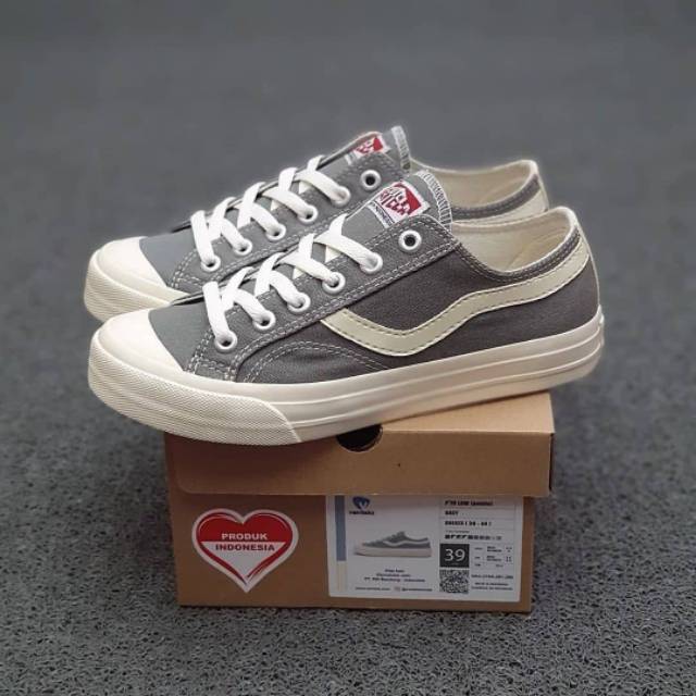 Sepatu Ventela Public Grey Low Original (Abu Abu)