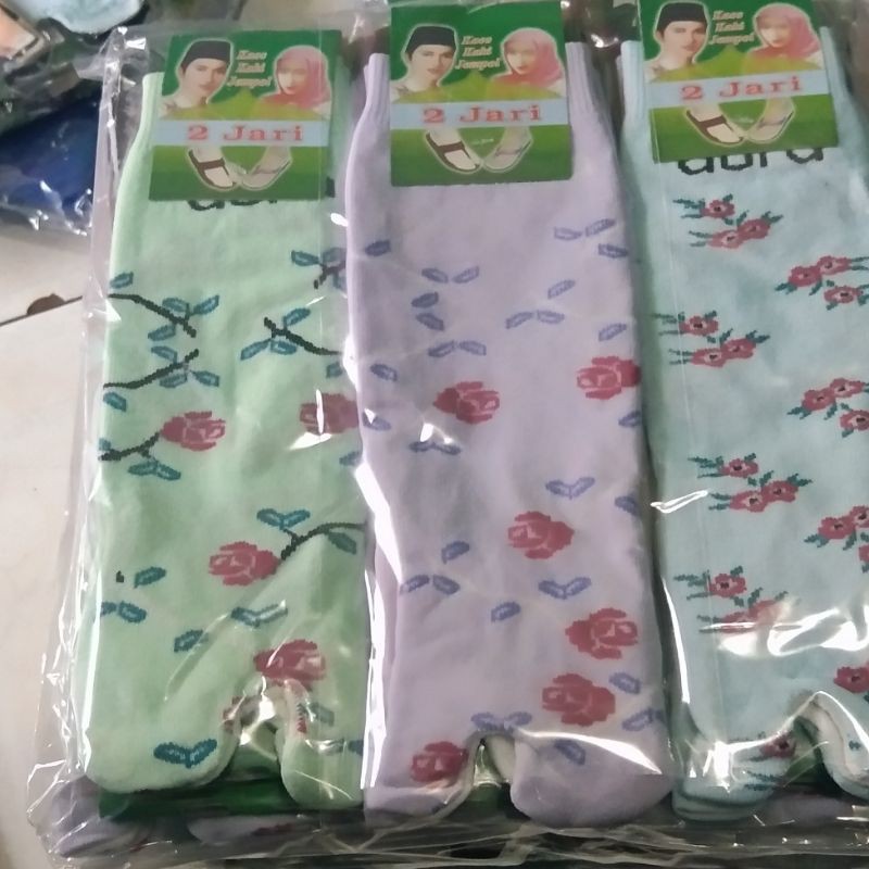 termurah kaos kaki jempol motif ( 3 pasang ) wanita dewasa bahan nilon super lembut