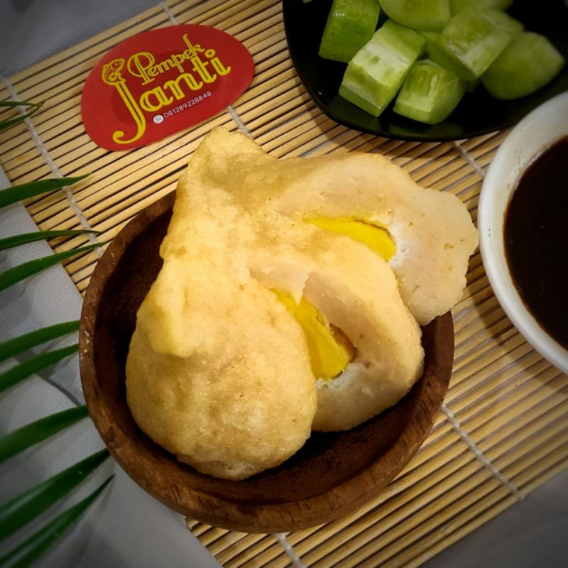 

pempek kapal selam