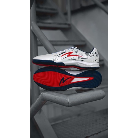 SEPATU FUTSAL SPECS SPEEDBLAZE IN